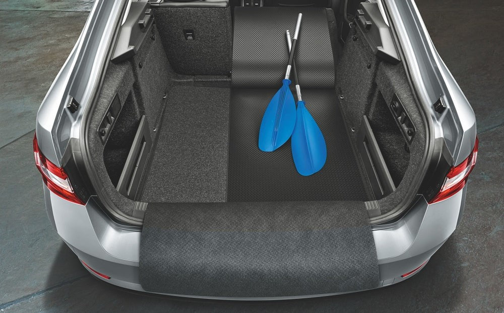 Skoda Superb 3V 2015-2024 foldable boot liner (hatchback) 3V5061210