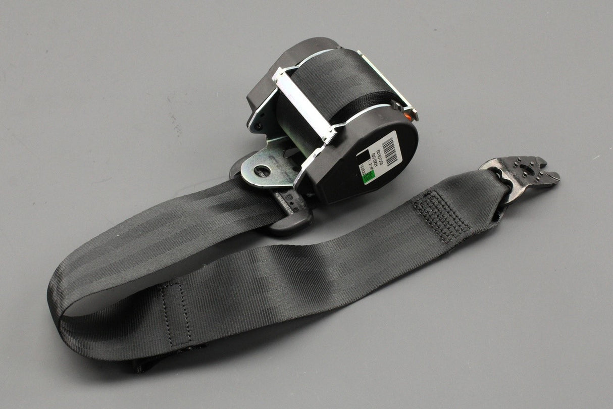 VW Golf Estate MK7 MK7.5 2014-2020 seat belt (rear) 5G9857805 RAA