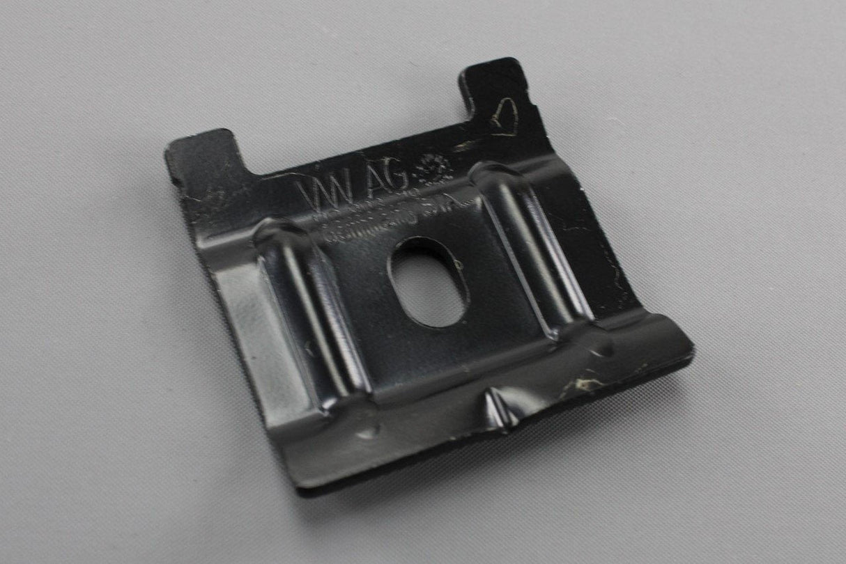 VW Audi Skoda SEAT battery holding retaining clamp clip 1J0803219