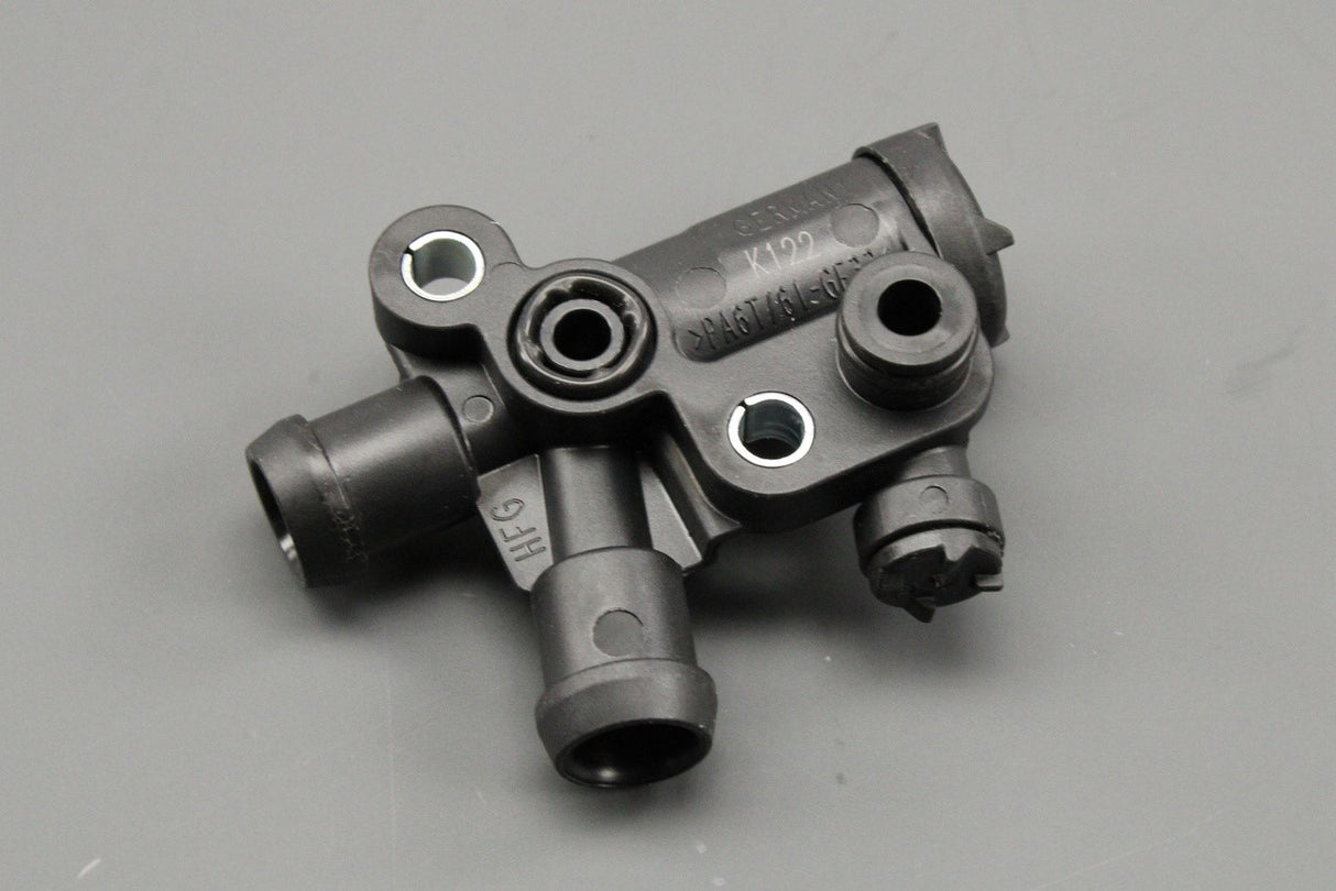 VW Touareg Audi A8 Q7 4.0 TDI coolant breather valve (right) 057121670E