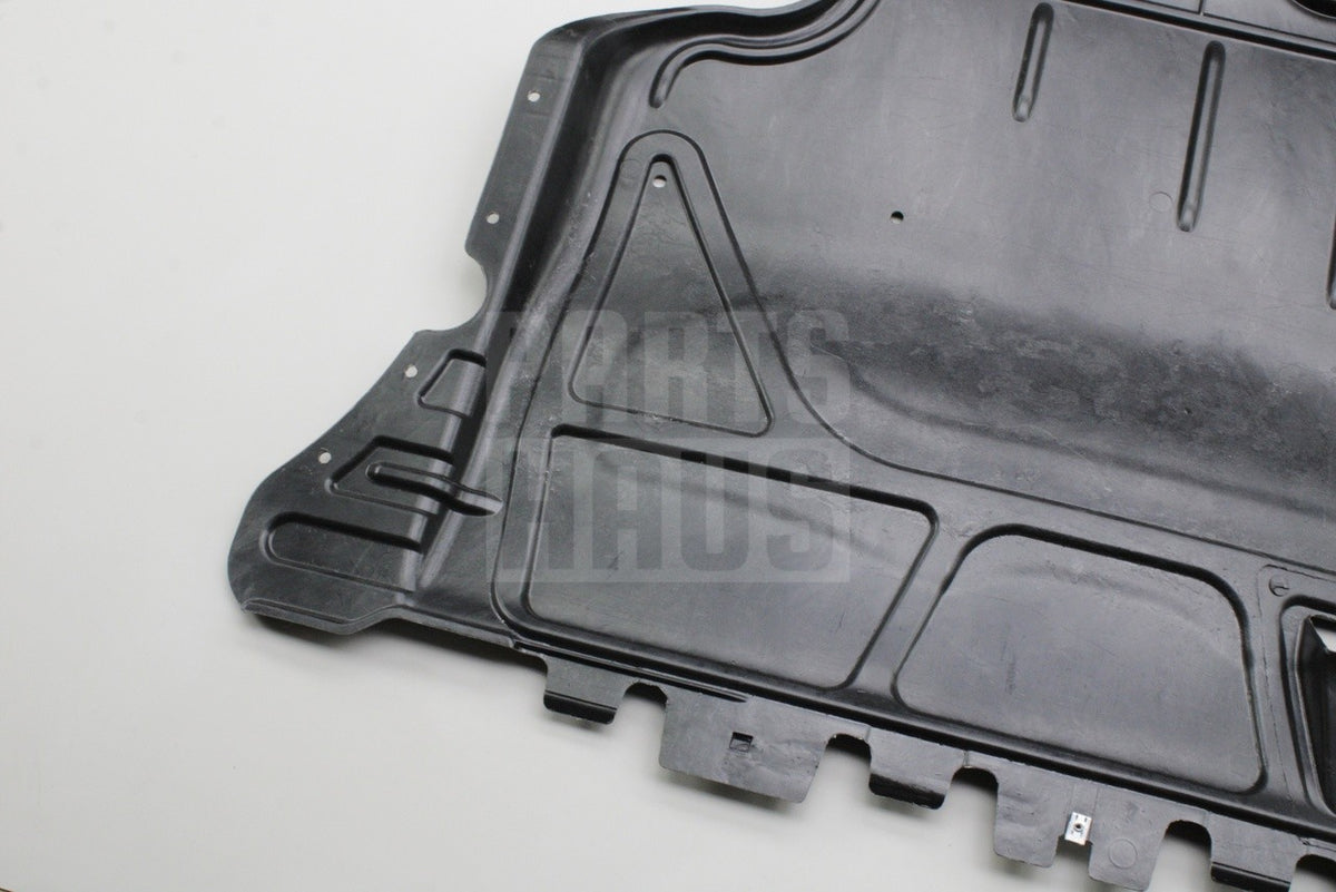 VW Golf MK8 Audi A3 8Y Skoda SEAT CUPRA engine underbody trim 3Q0825236C