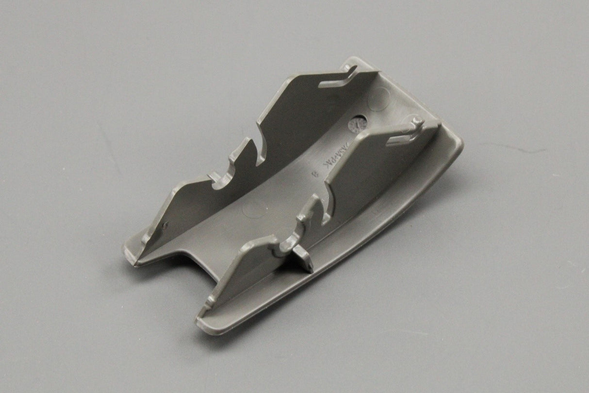 Audi A4 S4 B9 A5 S5 A6 S6 A6L rear isofix cover (x1) 8W0887187 LV8