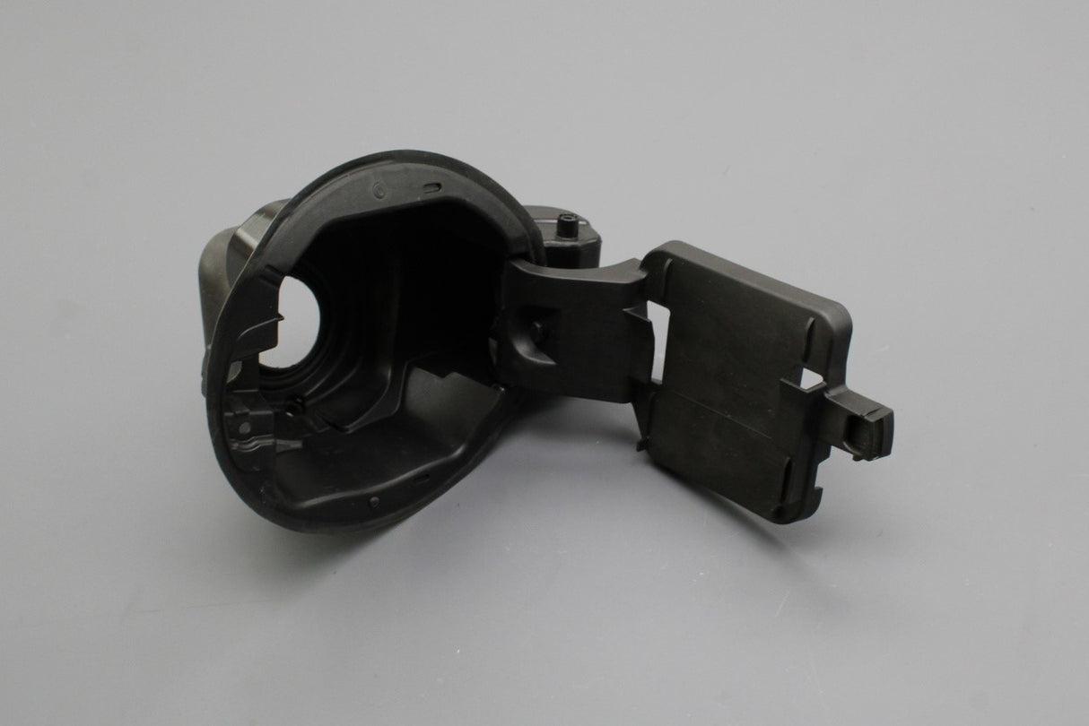 Skoda Rapid Spaceback 2013-2022 fuel filler flap housing 5JJ809999B