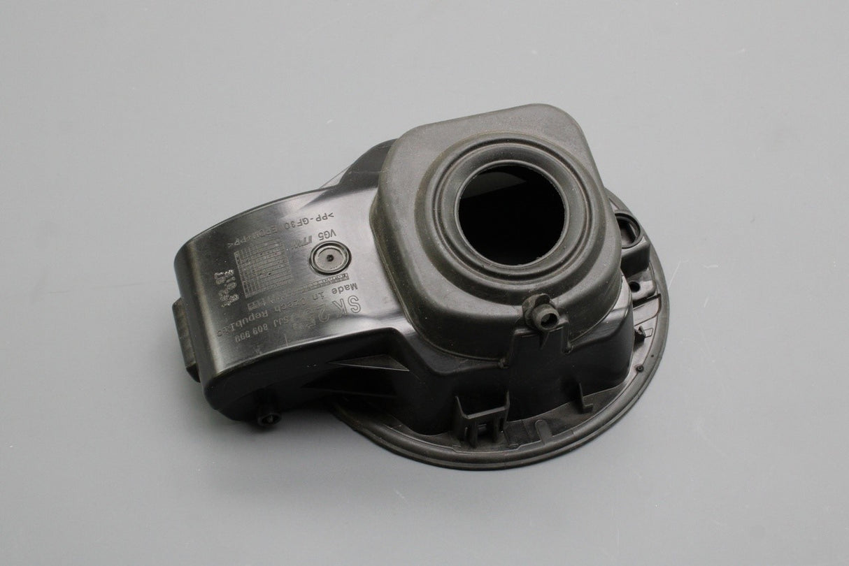 Skoda Rapid Spaceback 2013-2022 fuel filler flap housing 5JJ809999B