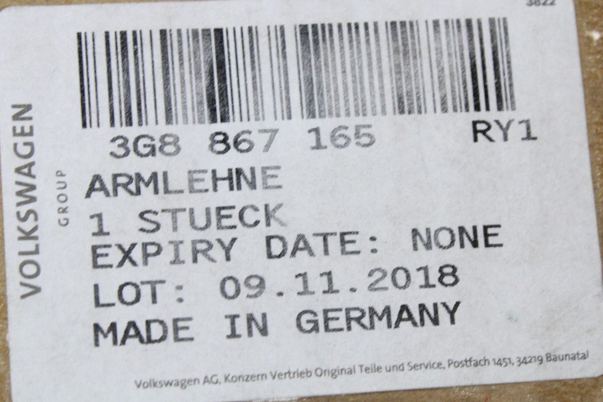 VW Arteon 17-on Door-card armrest trim panel (front left) 3G8867165 RY1