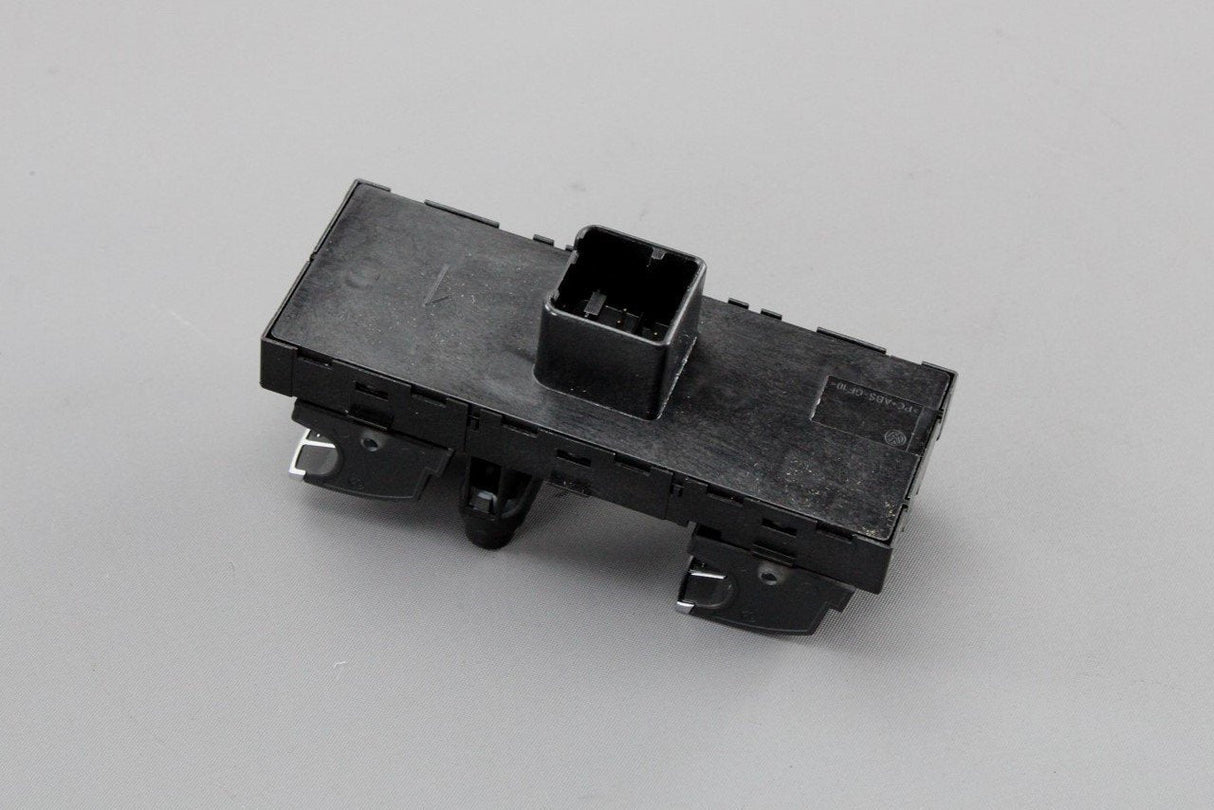 VW Passat Tiguan Amarok Drivers window control switches 5K4959857A XSH