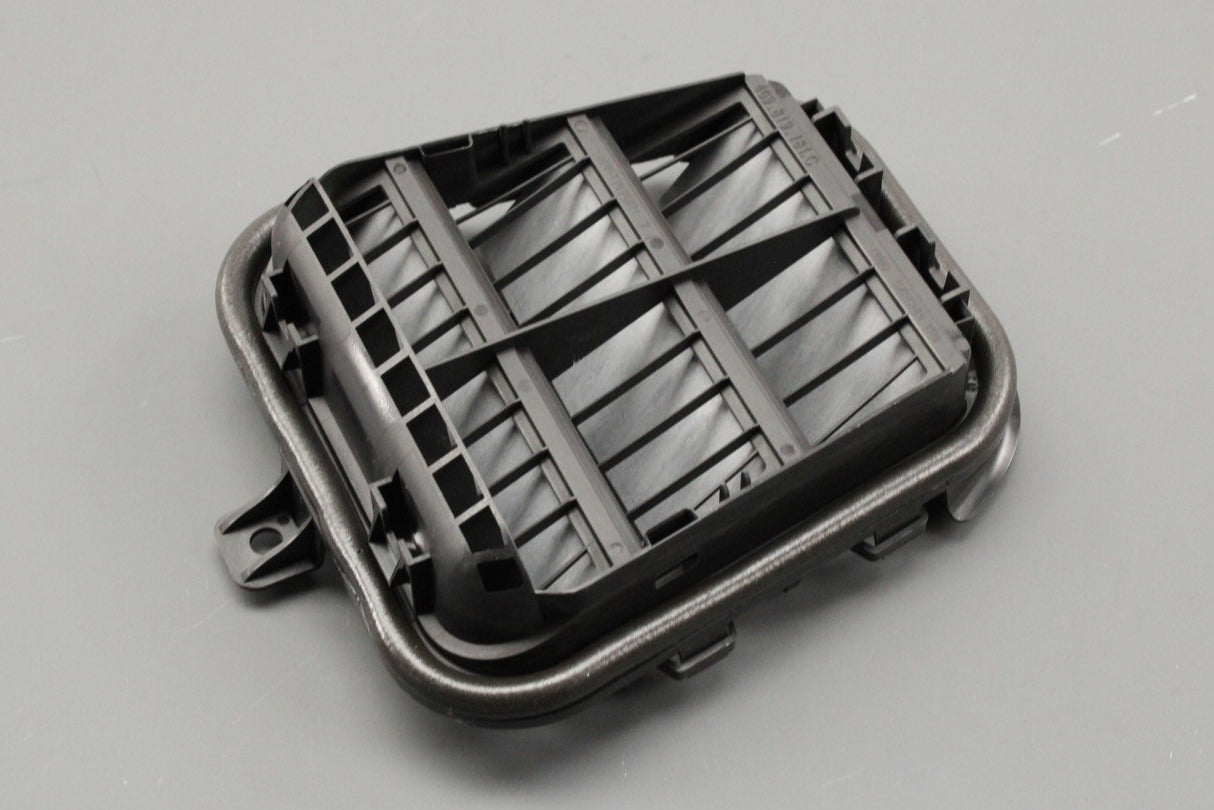 Audi A3 Q2 TT SEAT Arona rear bumper breather air vent (x1) 4G9819181C