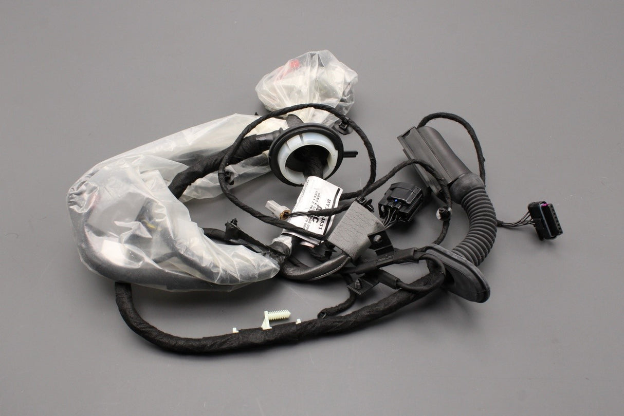 Land Rover Discovery 2017-on door wiring harness (front right) LR148370