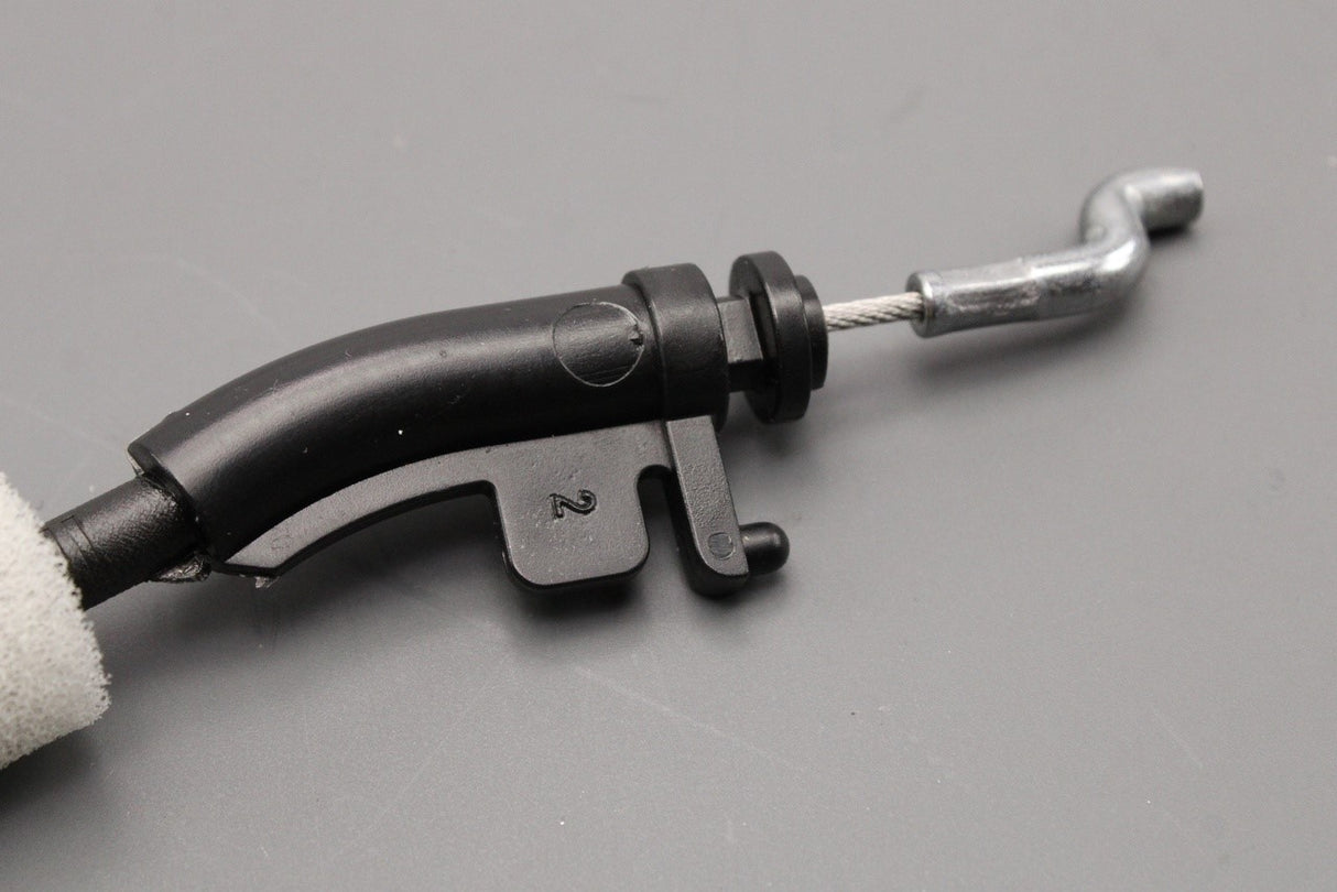 VW Passat B9 Skoda Superb 2024-on boot lock bowden cable 3J0827535