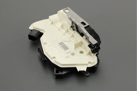 VW Up! Skoda Citigo SEAT Mii 2012-on RHD door lock (left) 1S2837015G