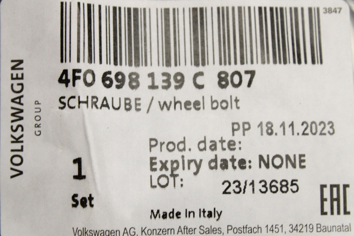 Audi A1 A3 A4 A5 A6 locking wheel nut with key code G 4F0698139C 807