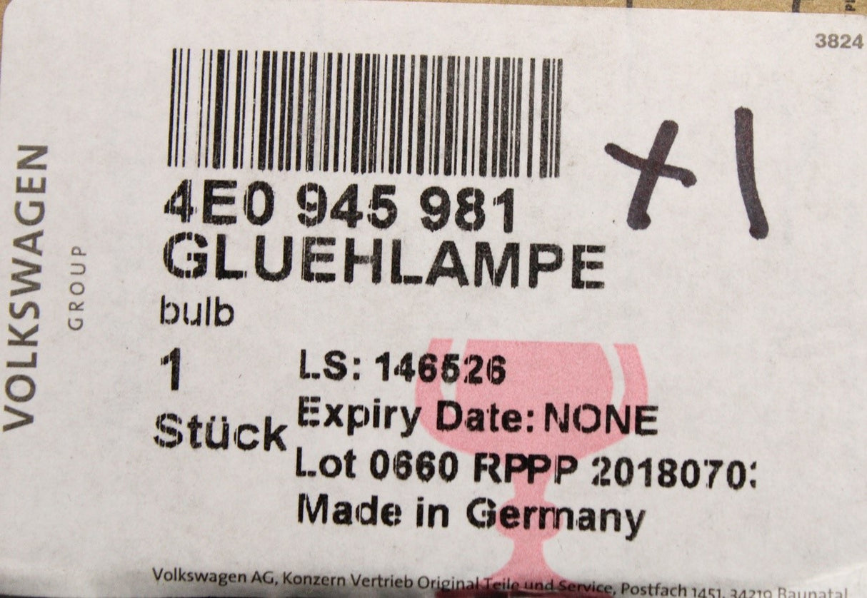 Audi A8 D3 2004-2007 rear tail light bulb with holder 4E0945981