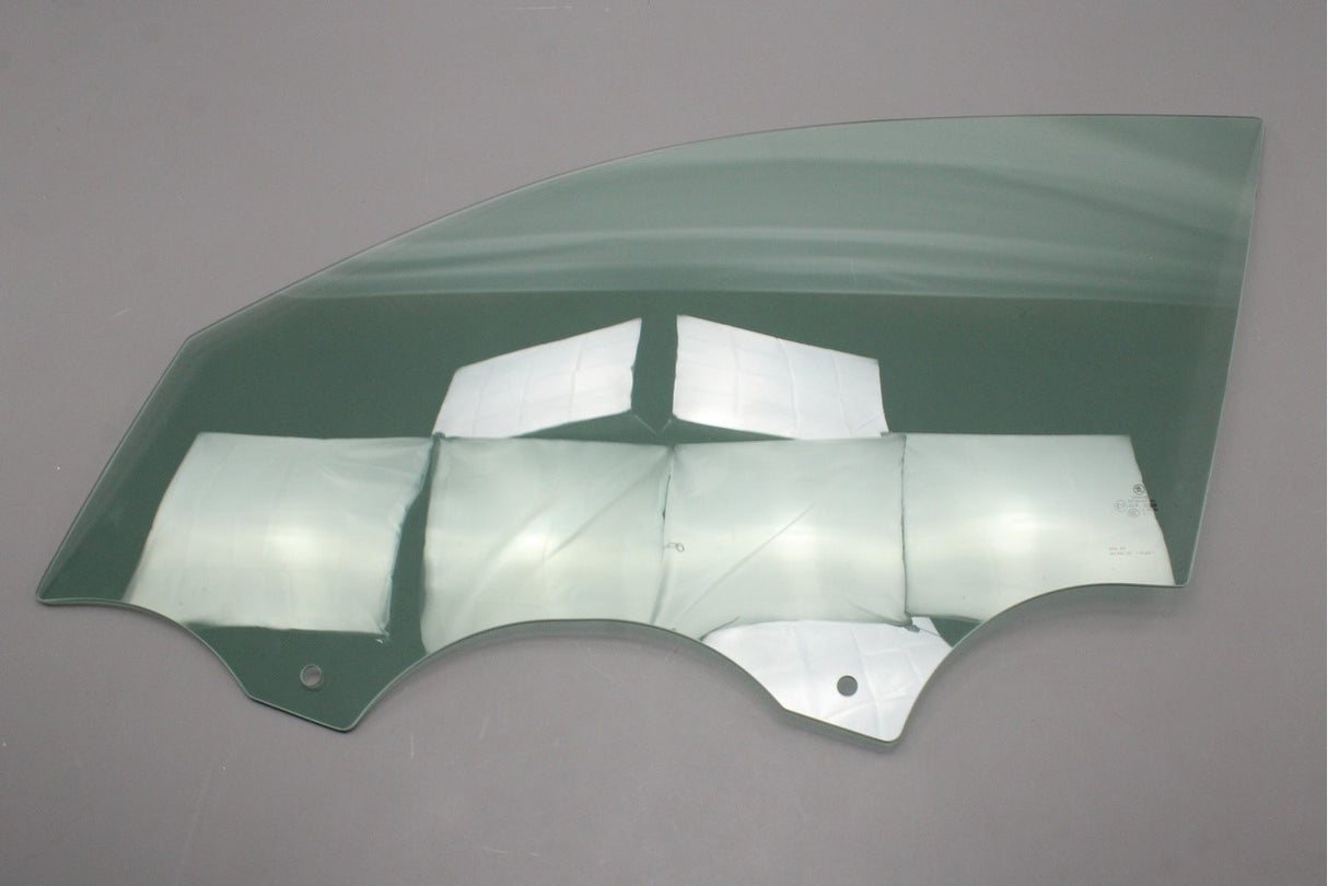 Skoda Kodiaq 17-24 door window drop glass (front left) 565845201