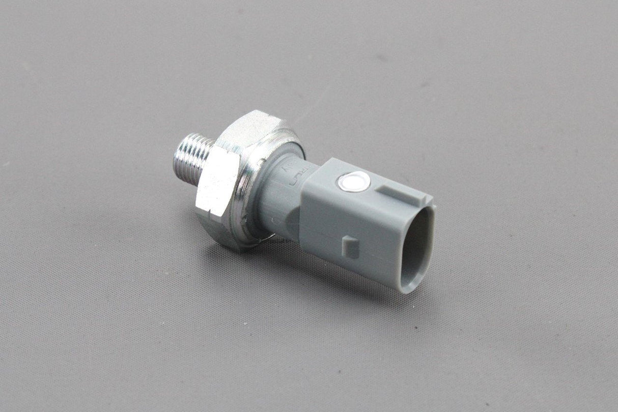VW Audi Skoda SEAT 1.6 2.0 TDI oil pressure switch 2.0-2.7BAR 03N919081