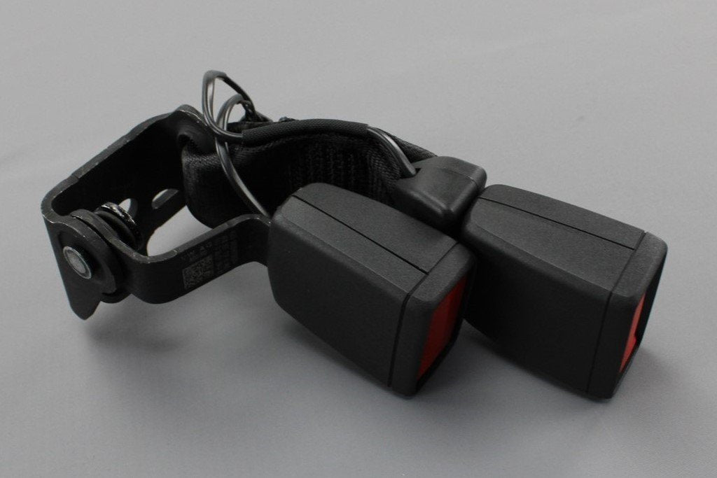 VW Polo Audi A1 SEAT double seat belt buckle (rear left) 6F0857739B MNB