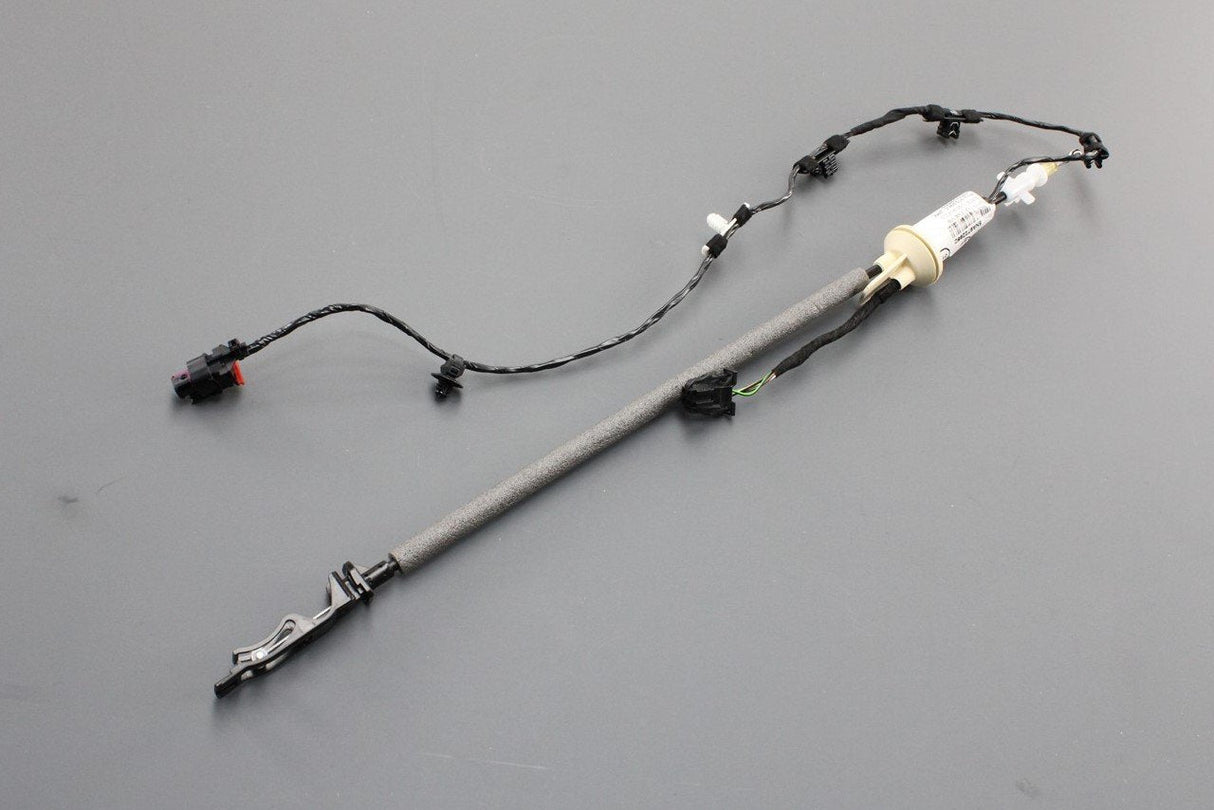 VW Tiguan SEAT inner door lock release cable (front right) 5NA972296C