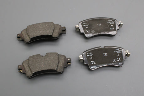 VW Touareg Audi Q7 16-on rear brake pad set for 330mm discs 8W0698451BC