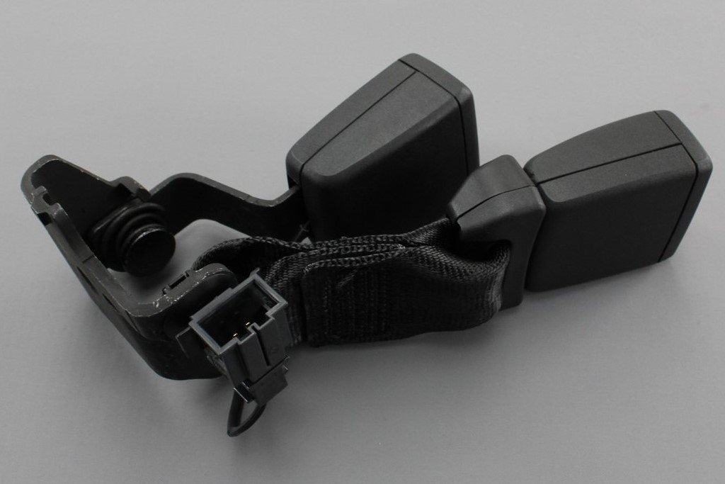 VW Polo Audi A1 SEAT double seat belt buckle (rear left) 6F0857739B MNB