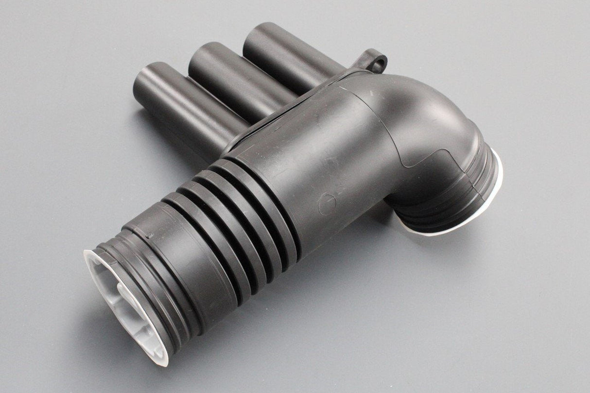VW Audi Skoda SEAT air intake duct (1.2 & 1.4) 04E129651C