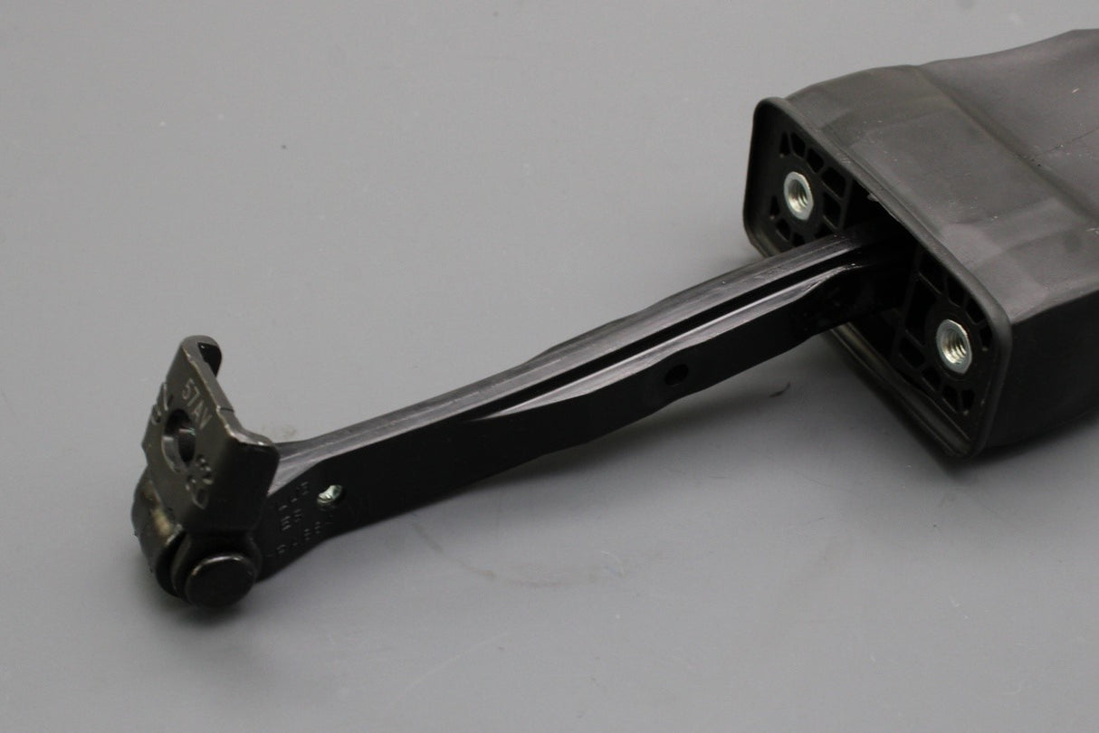 VW Skoda Karoq SEAT CUPRA Ateca front door check strap (x1) 57A837203