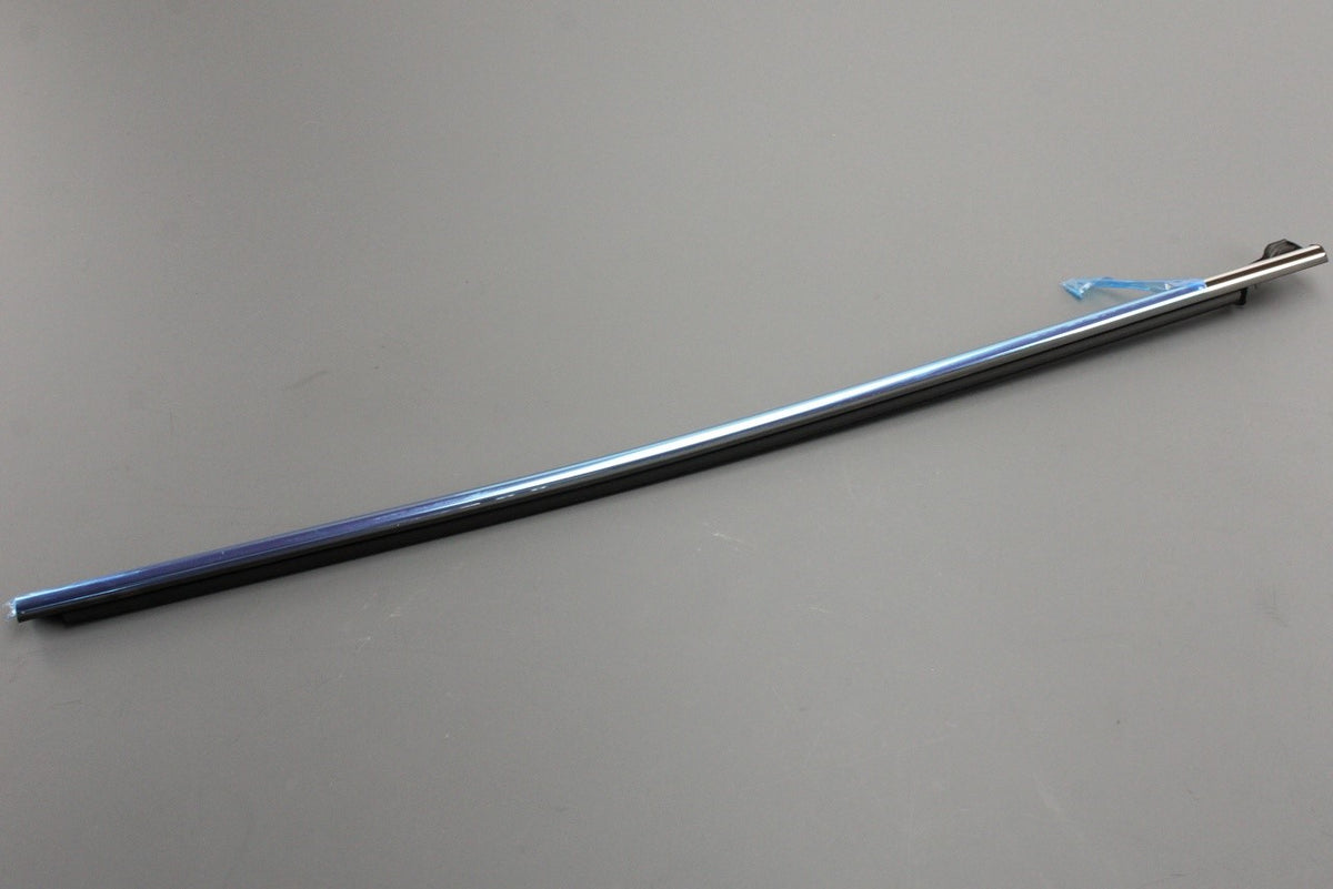 Skoda Fabia 2022-on window aperture seal (front right) 6VA837476B 2ZZ, view 1