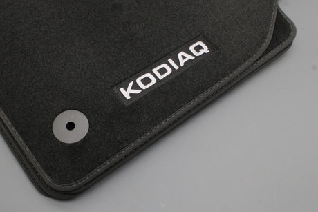 Skoda Kodiaq 2017-2024 RHD prestige textile floor mats set 567061270