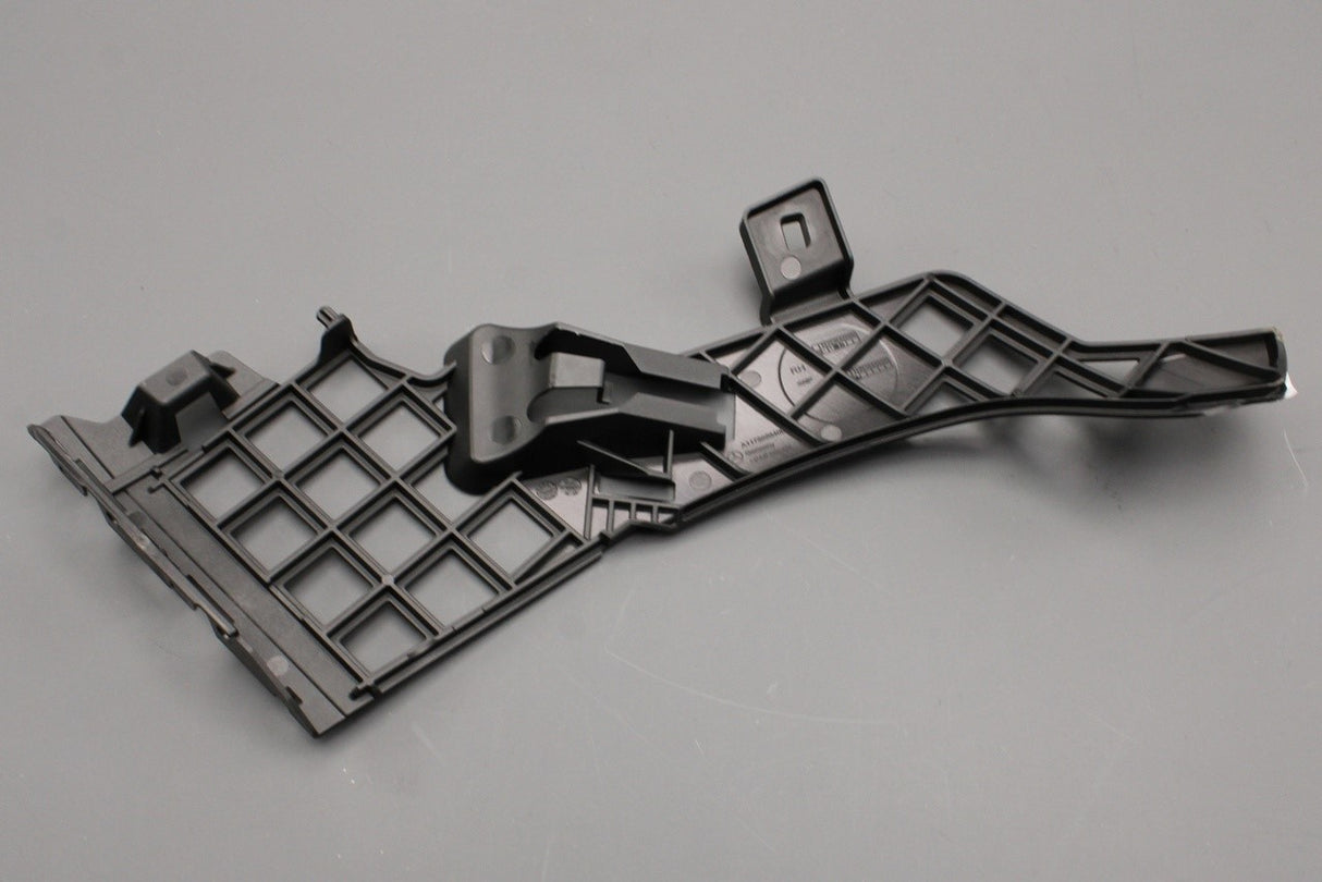 Mercedes-Benz CLA 2013-2019 front bumper bracket (right) A1178856400