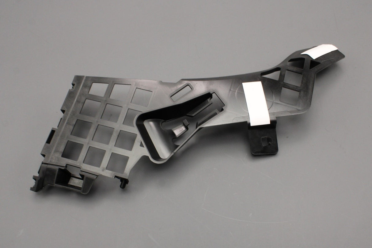 Mercedes-Benz CLA 2013-2019 front bumper bracket (right) A1178856400