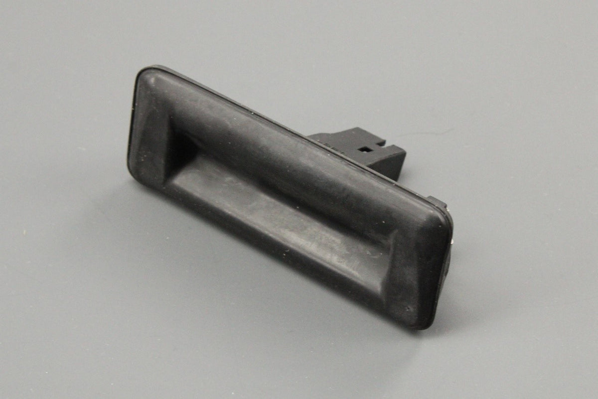 Skoda Fabia Octavia Rapid Roomster Superb Yeti boot lid handle 5E0827566, view 1