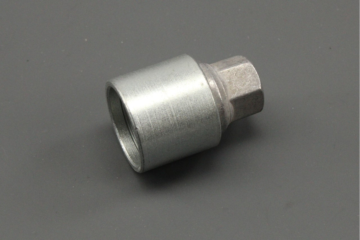 Audi locking wheel nut key adapter (815) V03839141GR, view 1