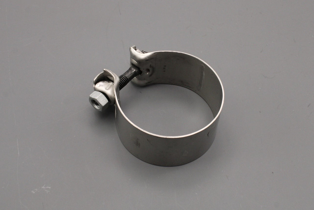BMW 2' 3' 4' 5' 6' 7' X3 X4 X5 exhaust clamp (after dpf) 18308478401