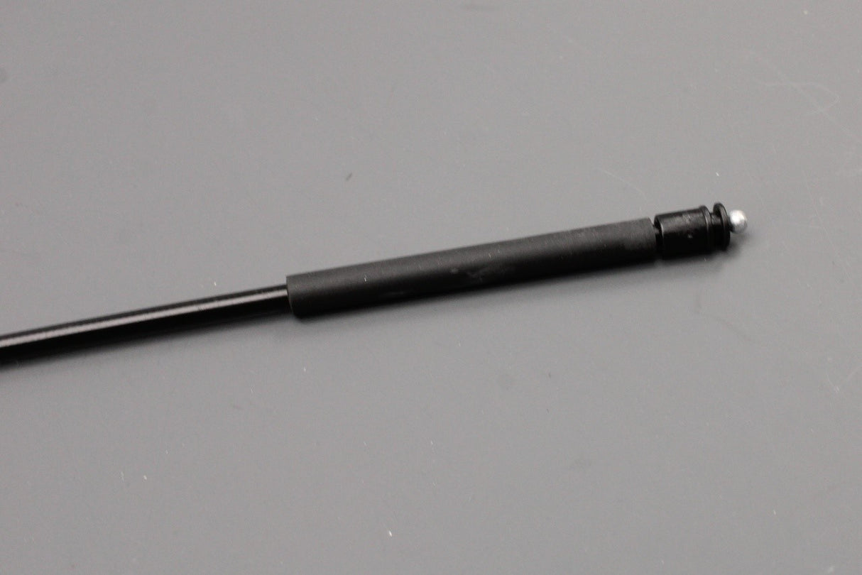 BMW 1" E81 E87 E82 E88 bonnet lock release cable (front) 51237184603