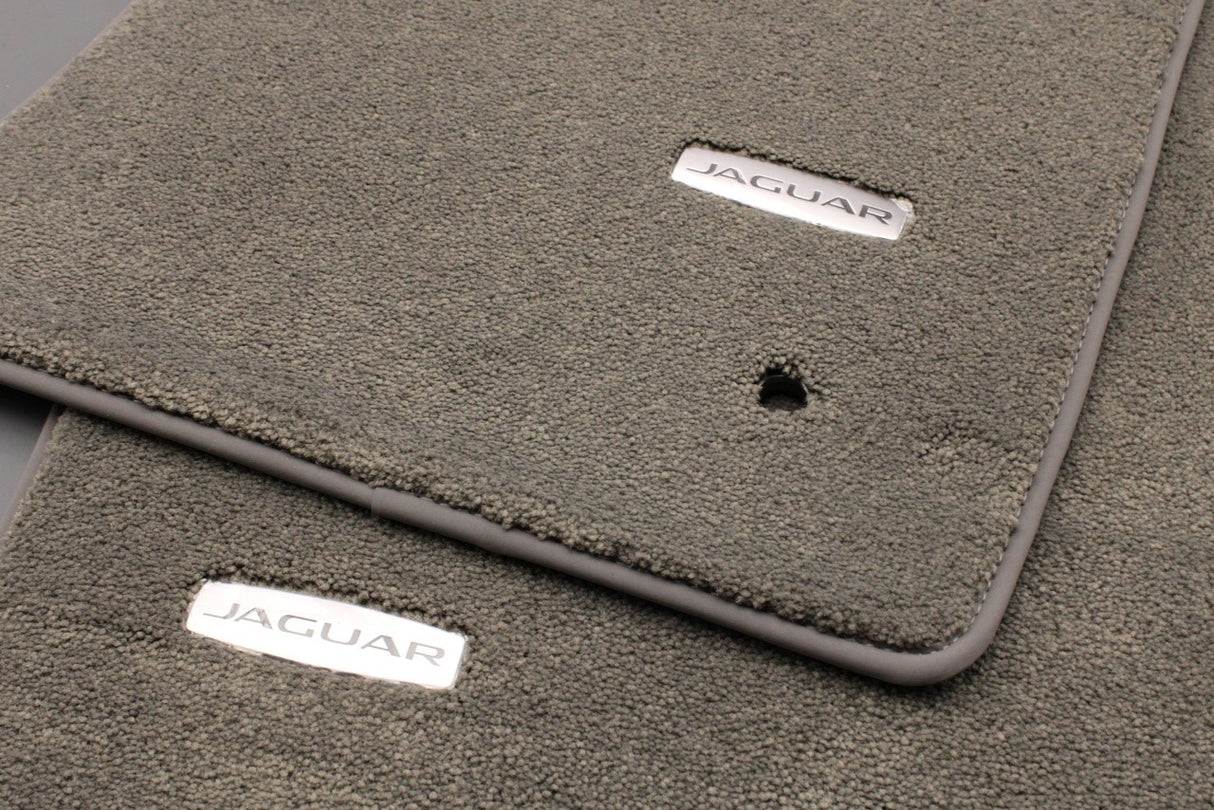 Jaguar XF 2016-on RHD luxury carpet floor mat set T2H7172AMT