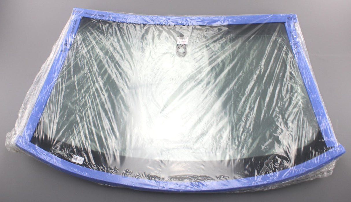 Audi A4 RS4 B8 2008-2015 front windscreen glass 8K0845099J NVB
