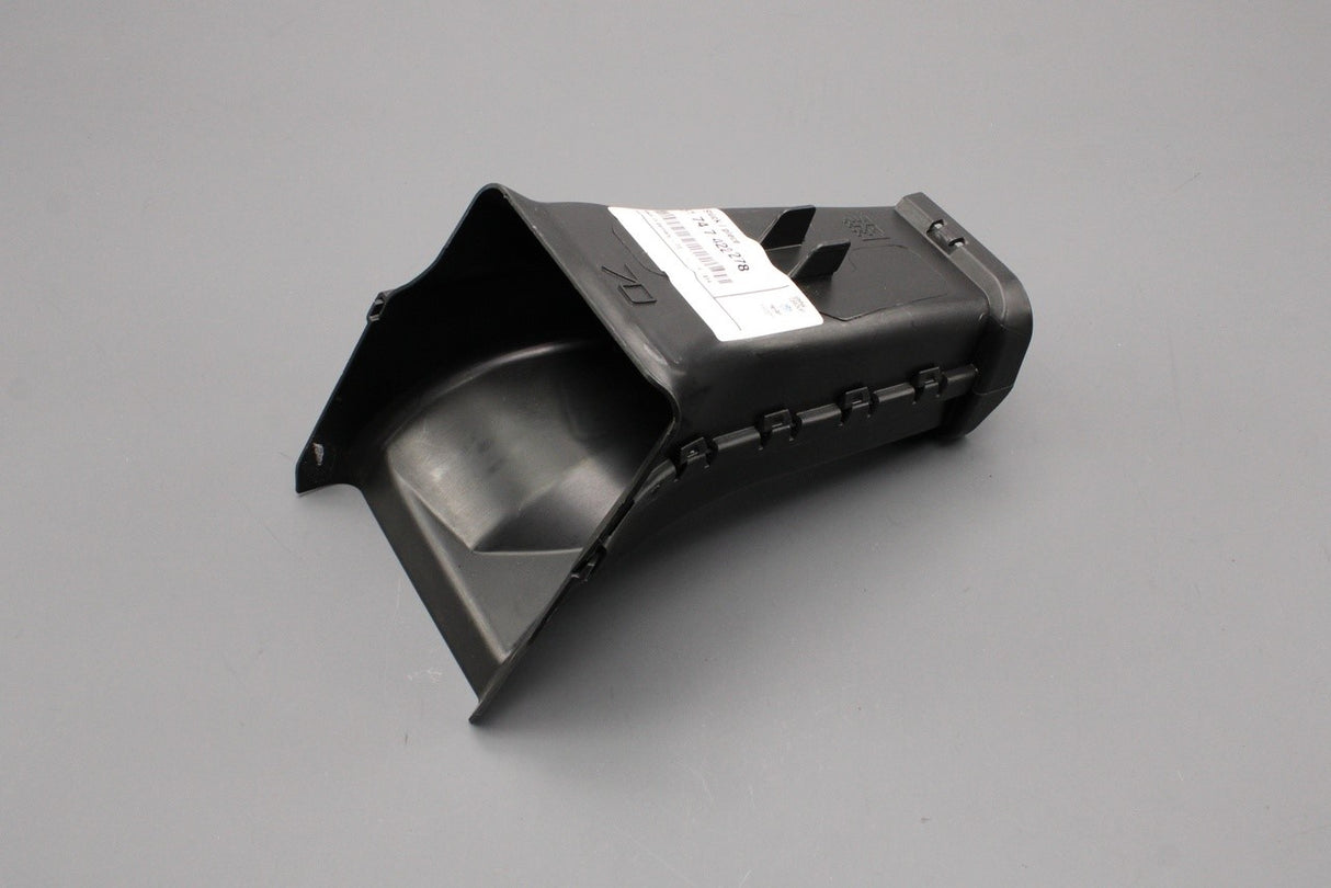 BMW 2' G42 3' G20 G28 G21 front brake air duct (right) 51747422278