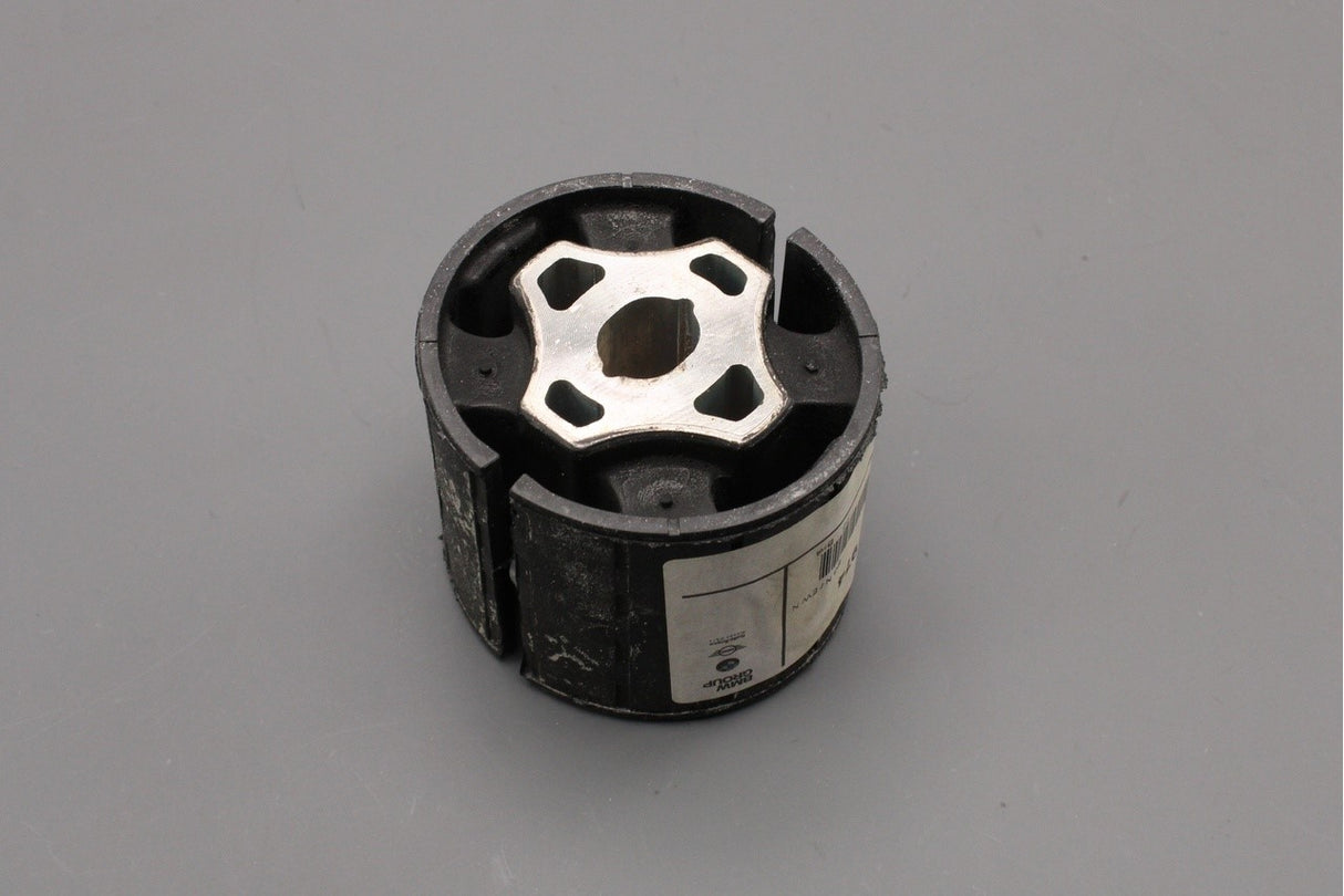 BMW X3 F25 09-17 X4 F26 13-18 rear subframe rubber bush 33306786974