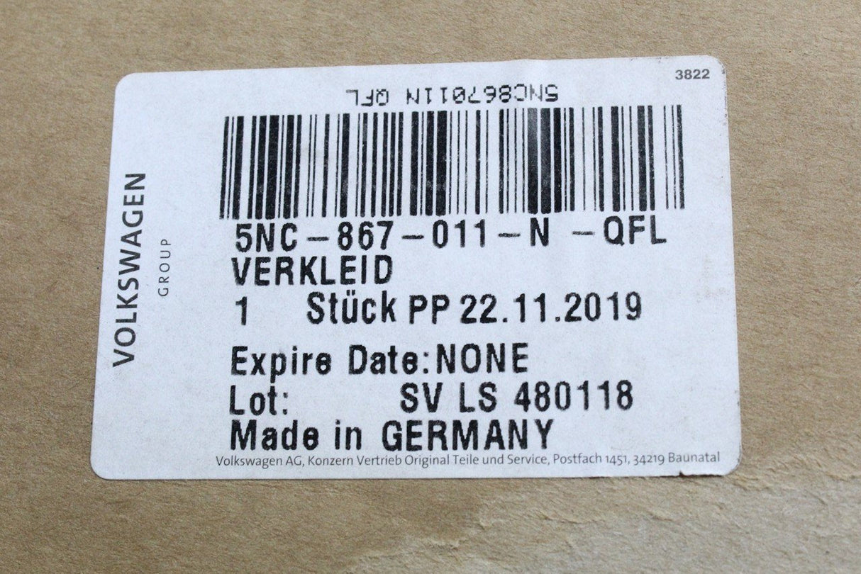 VW Tiguan 2016-on leather door card panel (front left) 5NC867011N QFL