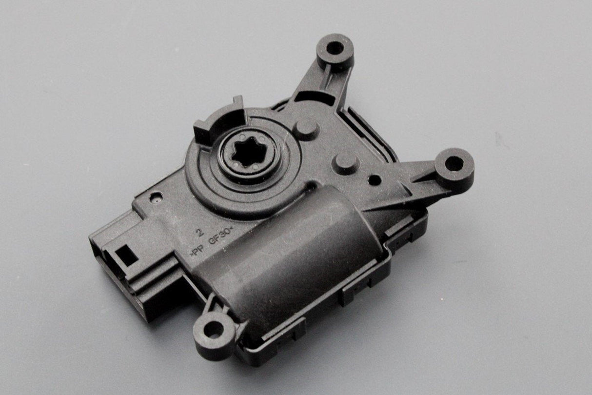 VW Audi Skoda SEAT heater air distribution unit servo-motor 2Q0907511F