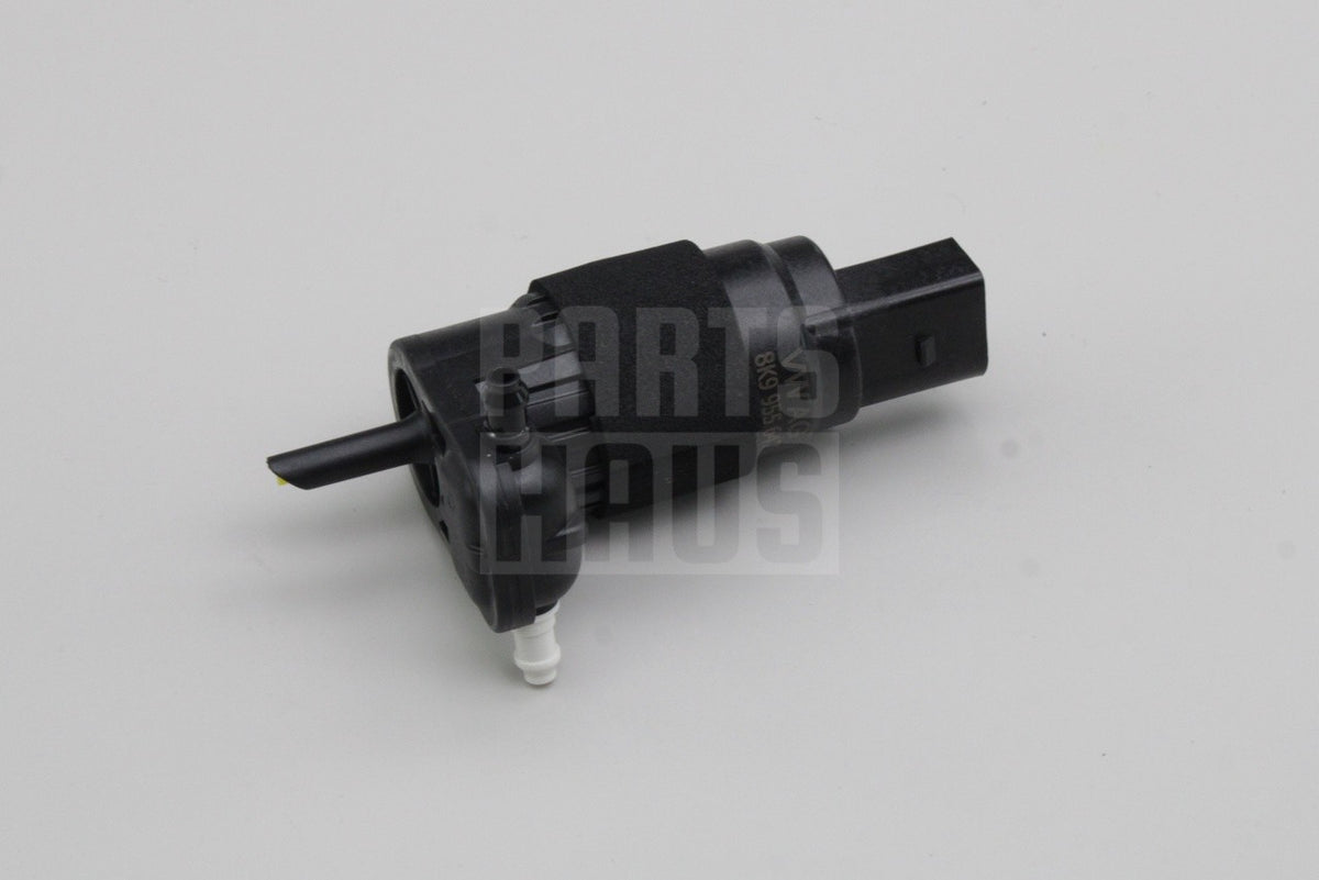 VW A6 e-tron Q5 2025-on CUPRA Formentor windscreen washer pump 8K9955647