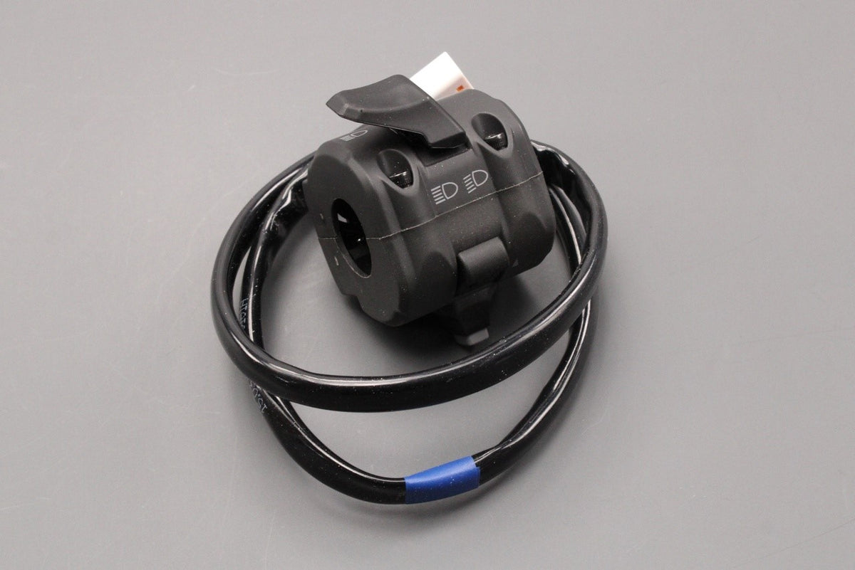 Ducati 1199 Panigale Diavel handlebar switch gear (left) 65110161A, view 1