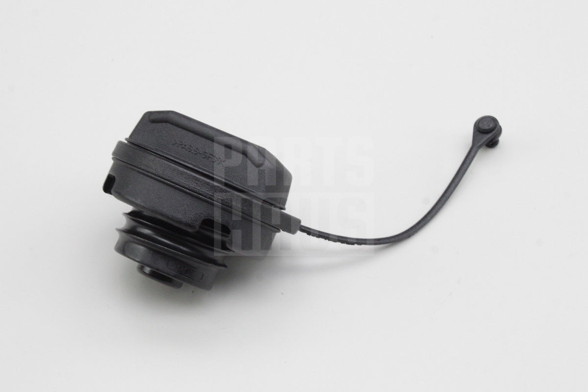 Audi A4 B5 1999-2009 A6 C5 1999-2005 A8 S8 D3 fuel filler cap 8E0201550