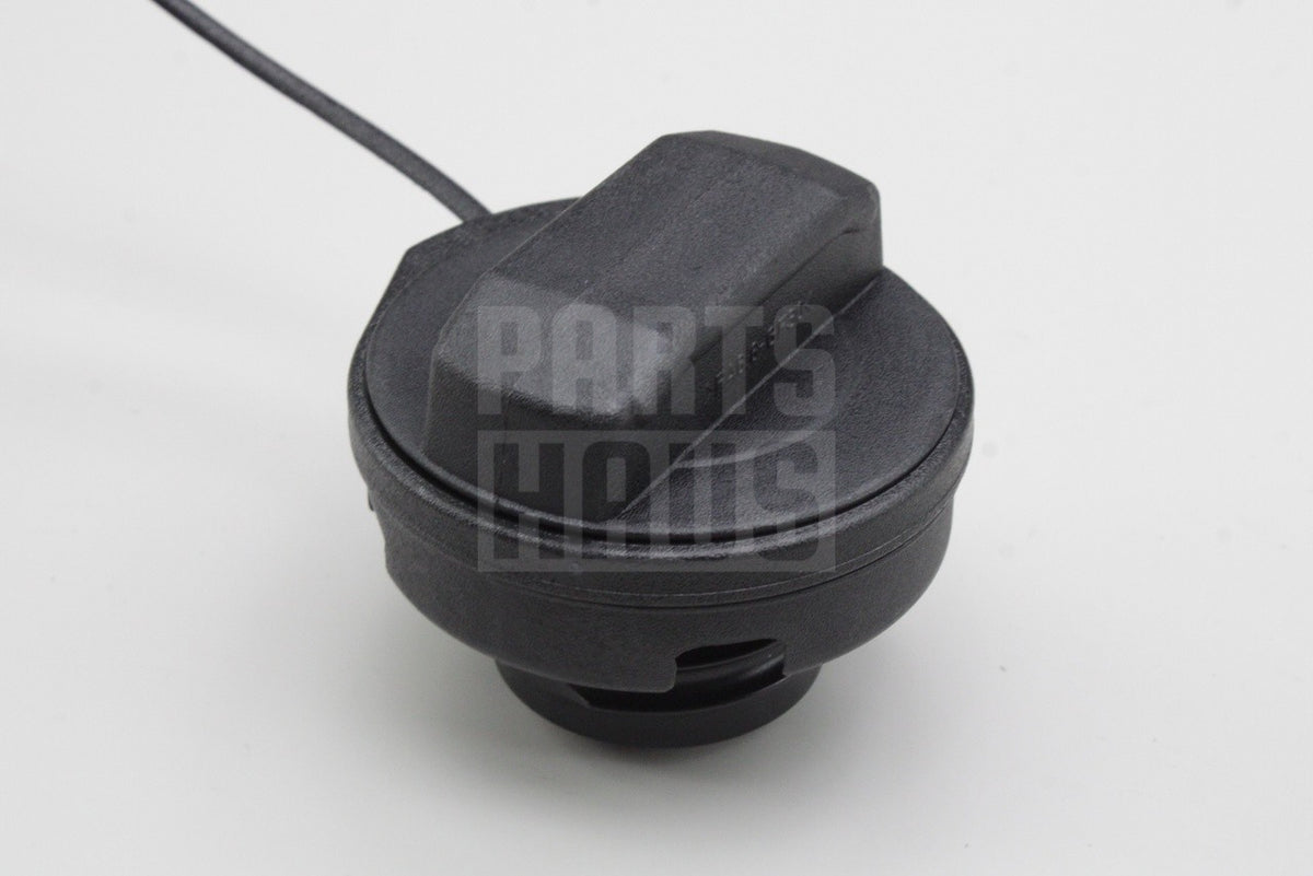 Audi A4 B5 1999-2009 A6 C5 1999-2005 A8 S8 D3 fuel filler cap 8E0201550