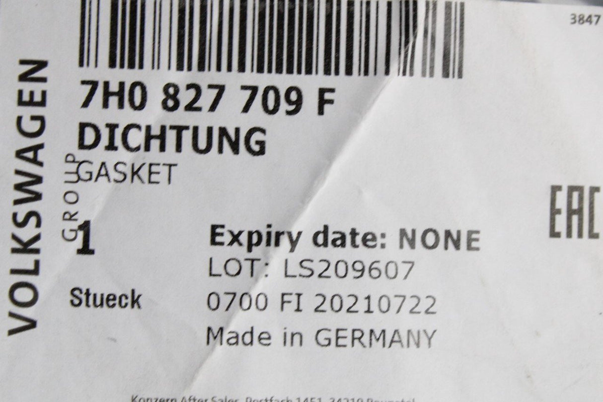 VW Transporter T5 T5.1 T6 T6.1 wing doors centre seal (rear) 7H0827709F