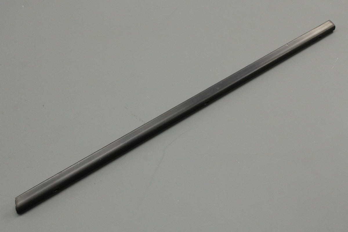Land Rover Defender 2007-2016 door glass guide channel (top) LR023887, view 1
