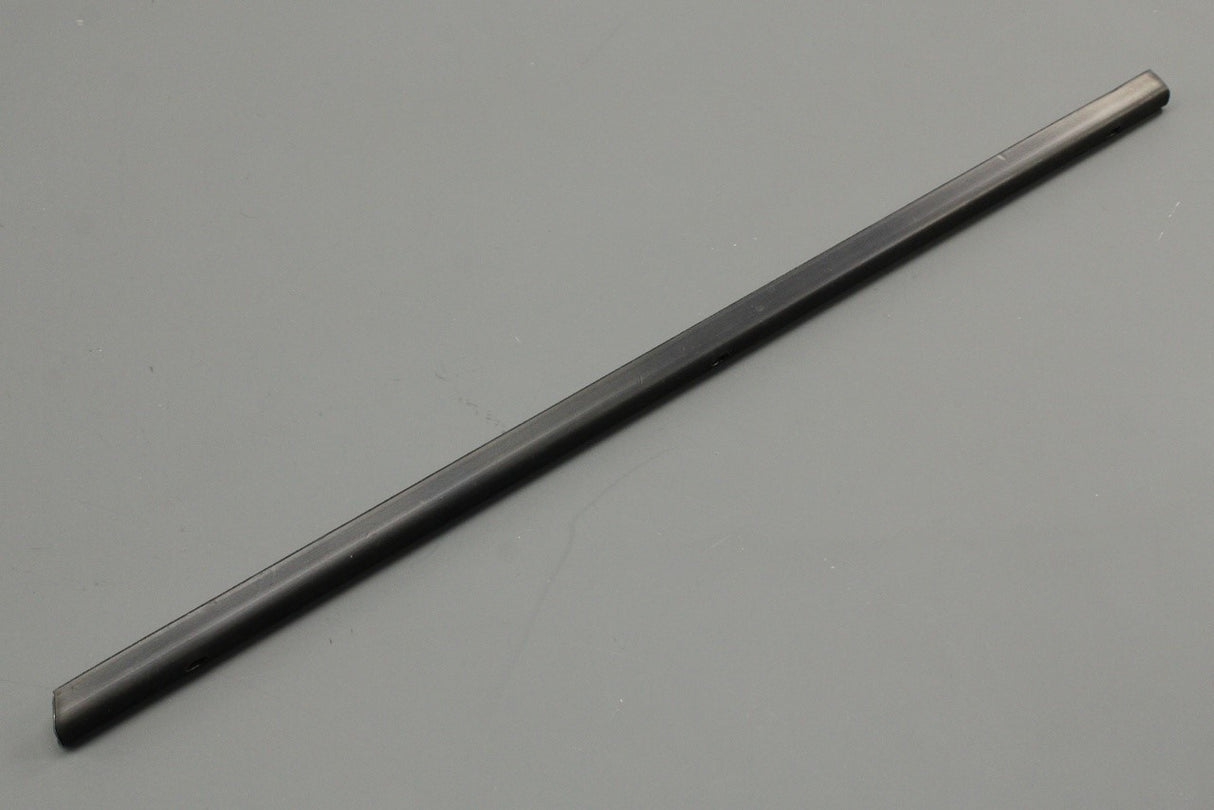 Land Rover Defender 2007-2016 door glass guide channel (top) LR023887