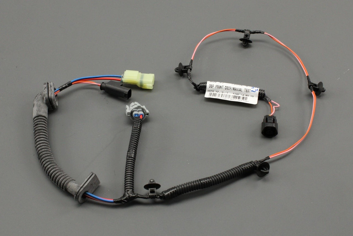 Land Rover Defender 2007-2016 front door harness (passenger) LR016316, view 1