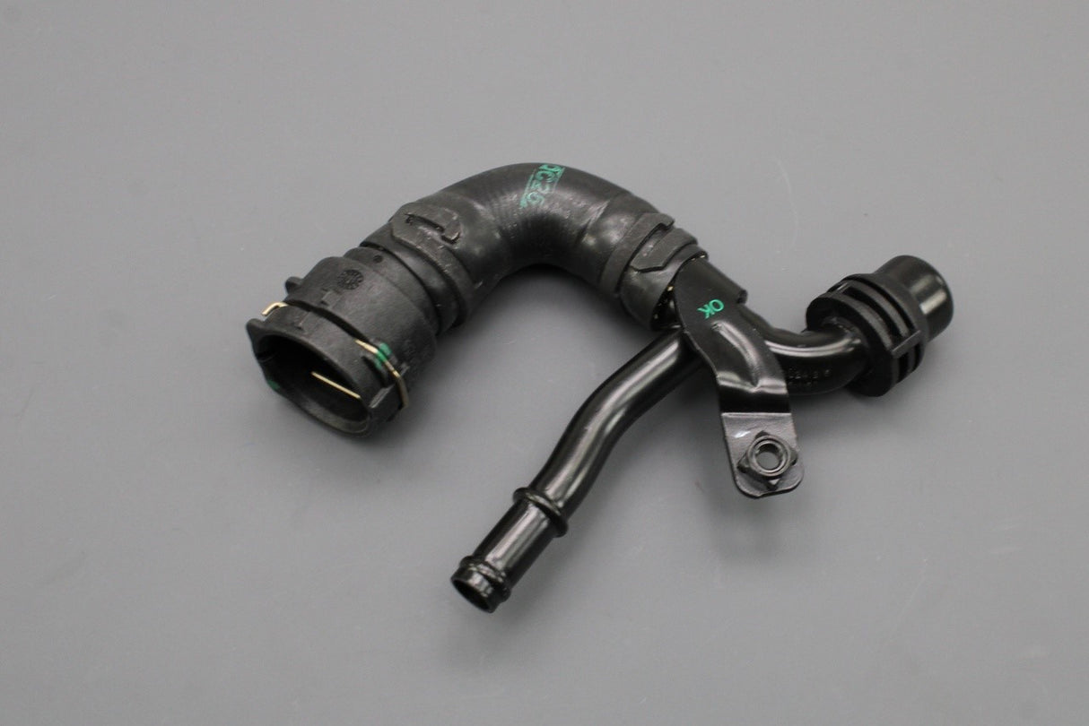 Audi A4 A5 A6 A7 Q5 2.0 TDI egr cooler coolant hose (return) 05L122157CE