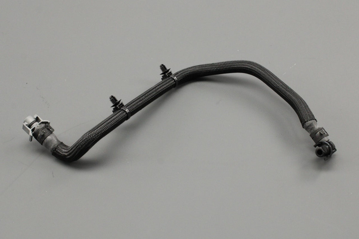 Land Rover Discovery Sport RR Evoque coolant overflow hose LR071986, view 1