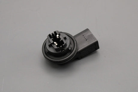 VW Polo 6C Passat B8 DRL daytime running light bulb holder 6C0941669