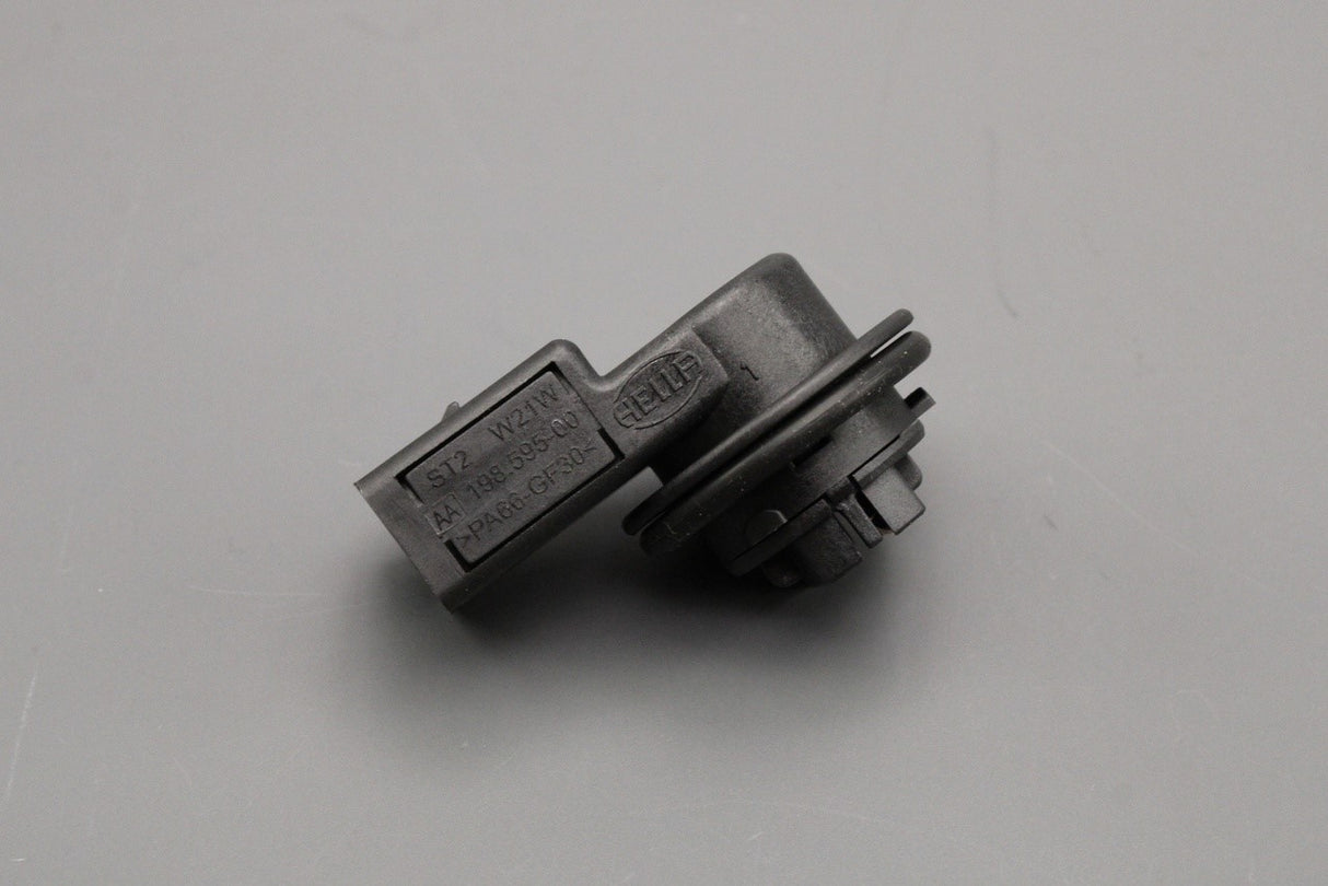 VW Polo 6C Passat B8 DRL daytime running light bulb holder 6C0941669